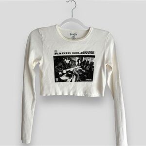 brandy melville white cropped radio silence long sleeve